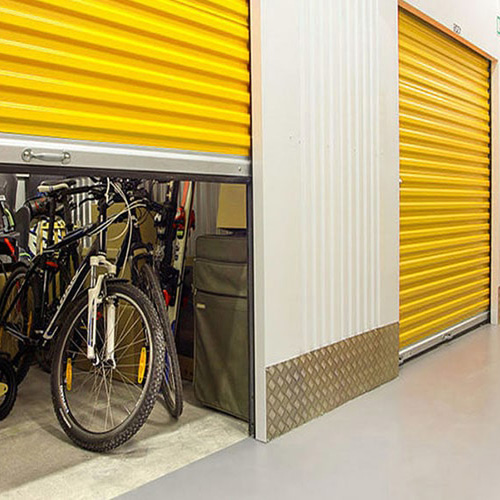 Kısa veya uzun süreli ihtiyaçlarınıza uygun, güvenli depolama alanları sağlıyoruz. Eşyalarınız nem, toz ve zararlılara karşı korunaklı şekilde saklanarak güvence altına alınır.